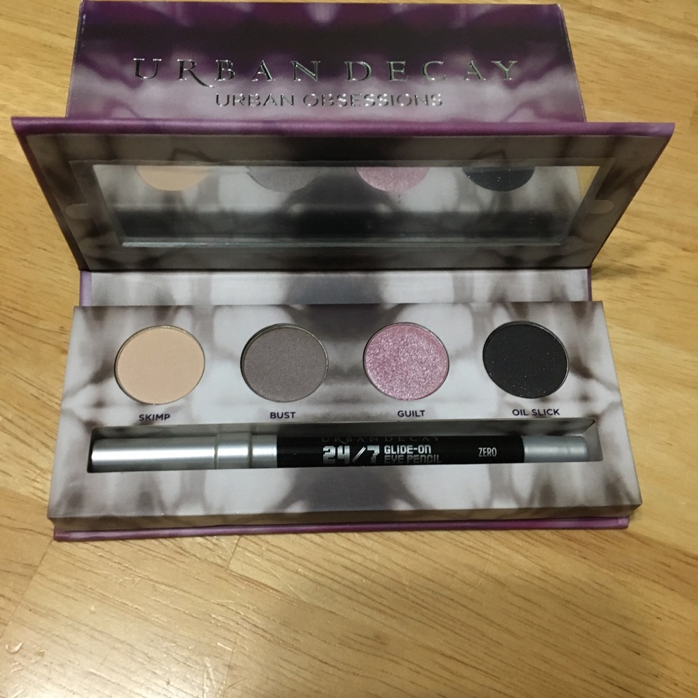 Urban Decay Urban Obsessions Eyeshadow Palette New